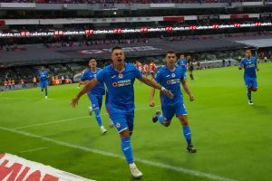 Liga MX: Cruz Azul vence 2-0 a Pachuca de visita en el Estadio Hidalgo. Noticias en tiempo real