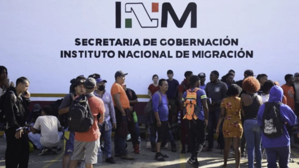 El PAN condenó el manejo de la crisis humanitaria de migrantes en México, y la suspensión de 33 estancias migratorias por parte del INM