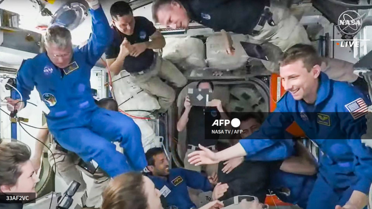 Cuatro astronautas de la misión SpaceX Dragon Crew-6 abordaron la Estación Espacial Internacional