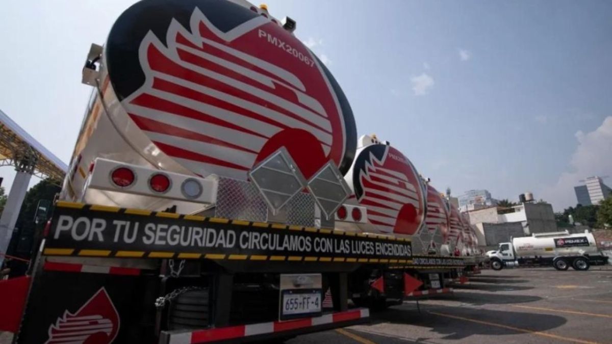 Pemex y el Sindicato de Trabajadores Petroleros (STPRM) acordaron un aumento de 4.16% al salario y 2.28% a las prestaciones