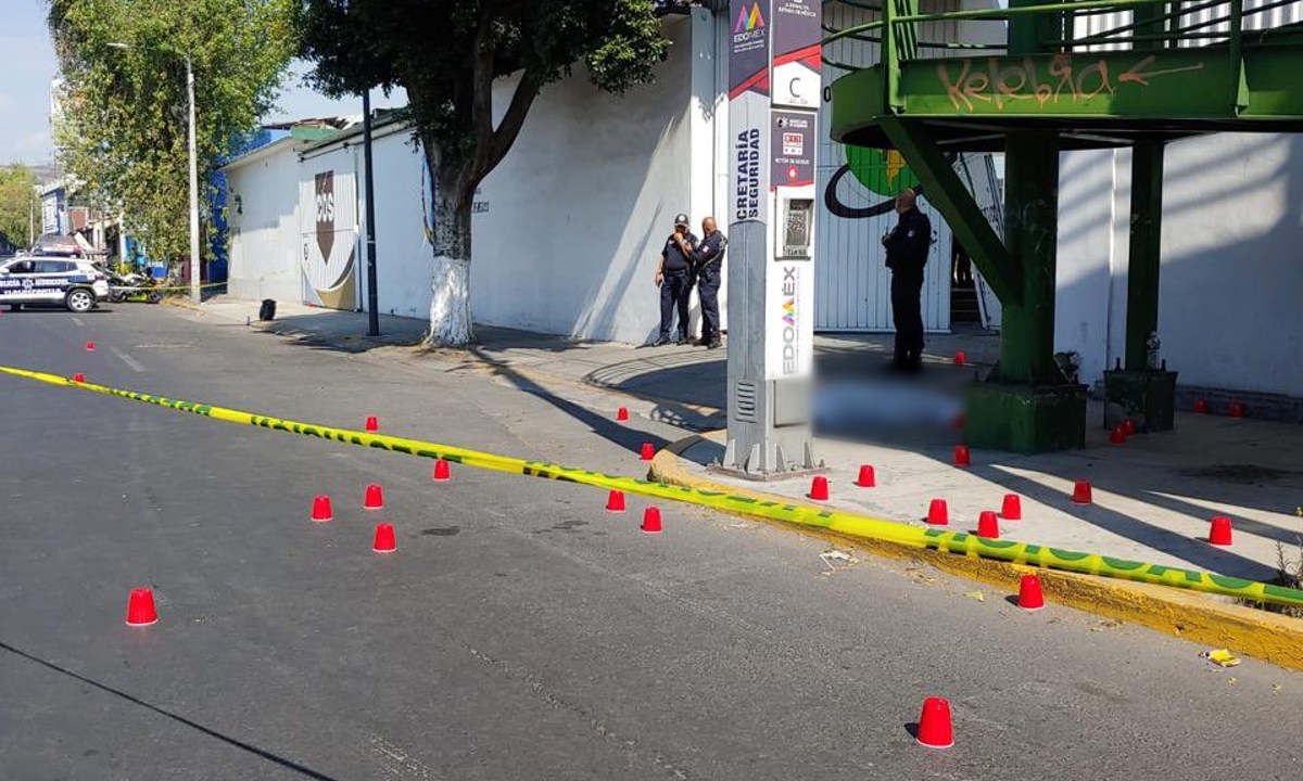 Foto: @isidrocorro | Balacera en Tlalnepantla deja un muerto y tres detenidos.