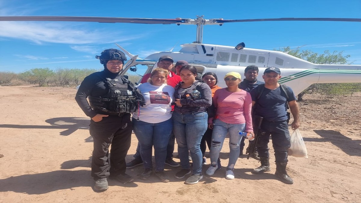 El Gobierno de Sinaloa informó que tras localizarla sana y salva, Ceci Flores es trasladada a Los Mochis.