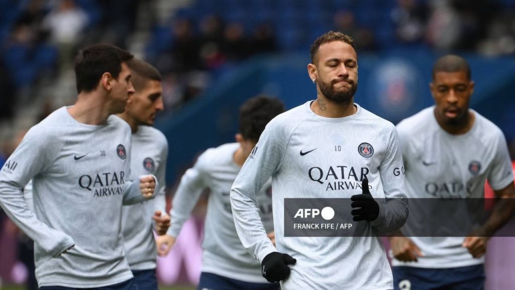 Foto:AFP|¡Zaz! Cantante exhibe a su ex teniendo conversaciones con Neymar
