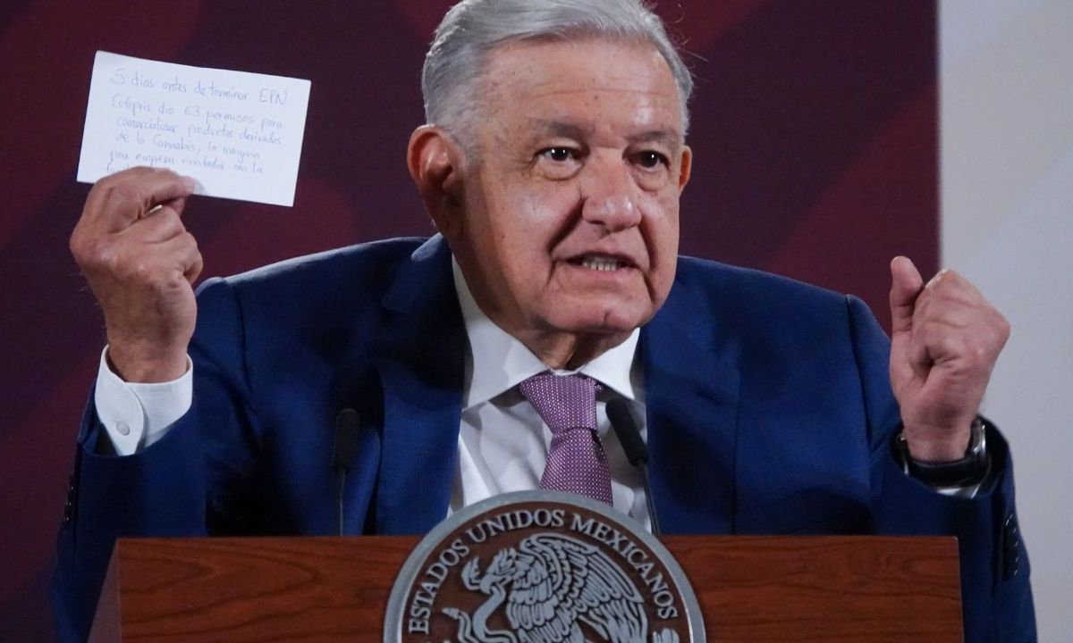 López Obrado llamó a no limitar su actuación como pretenden aprobar los diputados federales de Morena y oposición