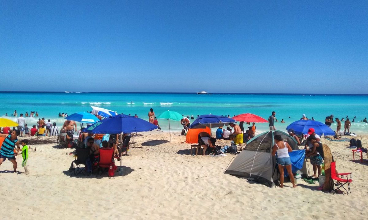 Quintana Roo recibe a medio millón de turistas durante Semana Santa