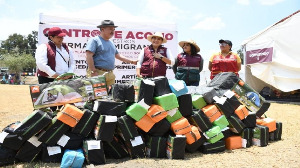 El Gobierno de la CDMX y la alcaldía de Tláhuac abrieron dos centros de acopio a favor de los migrantes.