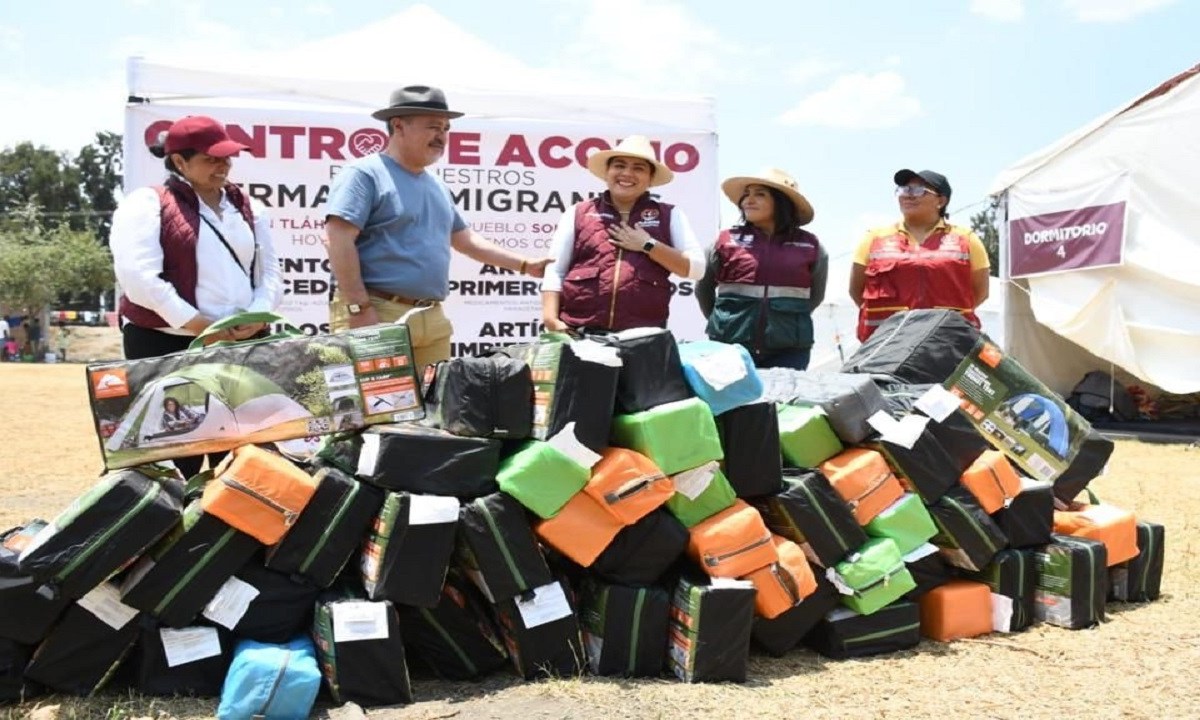 El Gobierno de la CDMX y la alcaldía de Tláhuac abrieron dos centros de acopio a favor de los migrantes.