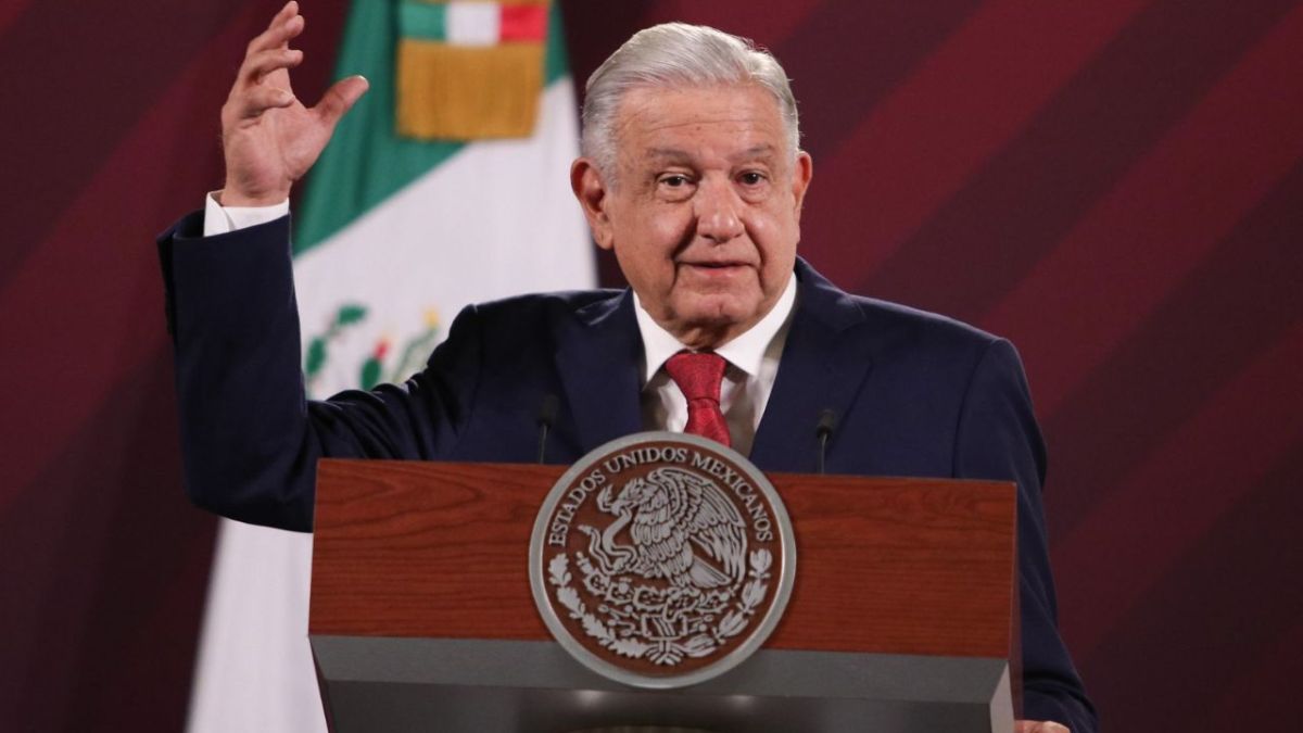Conferencia mañanera en vivo desde Palacio Nacional del presidente, Andrés Manuel López Obrador.