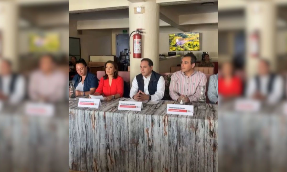 El Comité Municipal del PRI en Tlalnepantla, anunció la adhesión a la campaña de Alejandra del Moral Vela, de diferentes liderazgos del municipio
