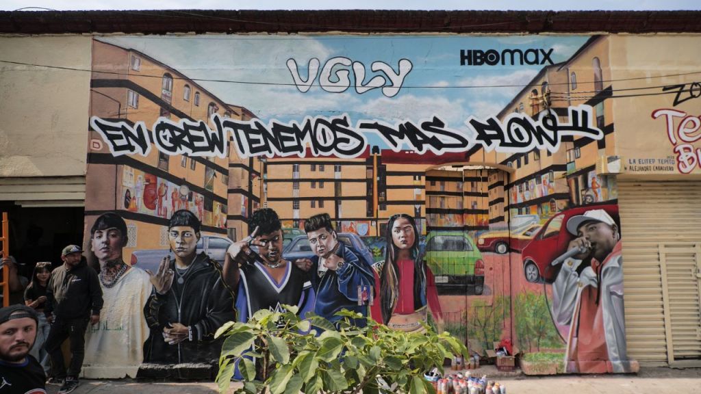 El crew de la serie VGLY continúa impartiendo mensaje de colaboración por la cultura urbana