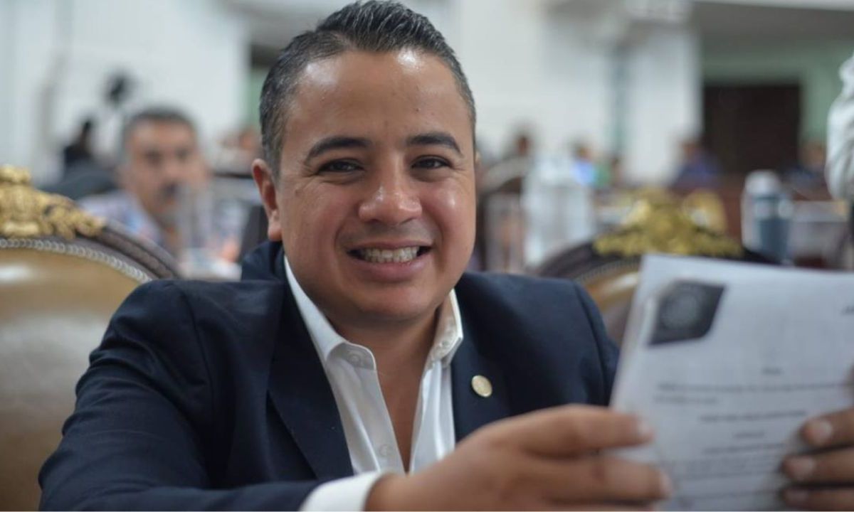 El morenista Janecarlo Lozano, propuso hasta ocho años de prisión a quienes distribuyan videos con retos virales
