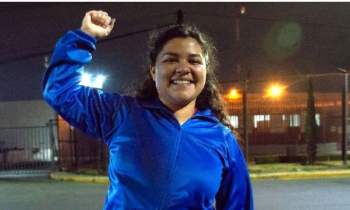 Roxana Ruiz, la joven que recibió una sentencia de seis años y siete meses de prisión por matar a su agresor será indultada, dijo AMLO