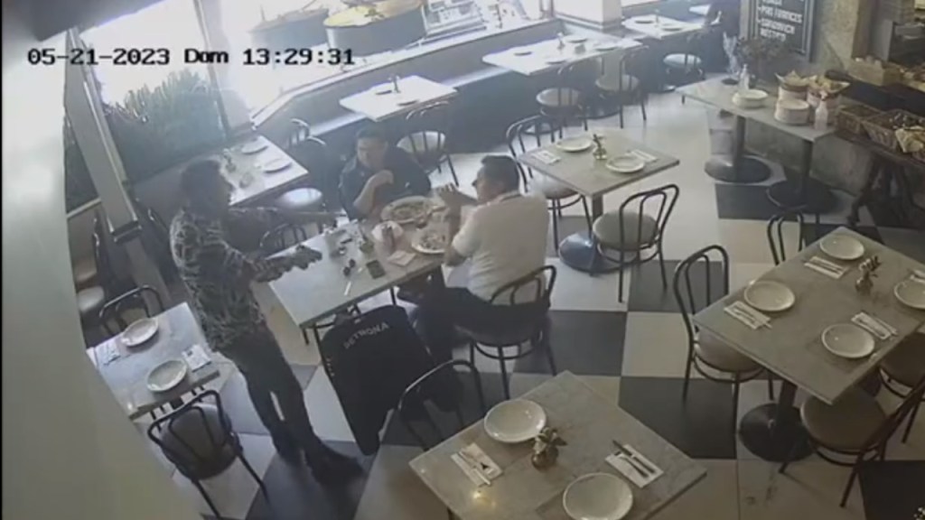 Captan asalto a comensales en restaurante de Tijuana.