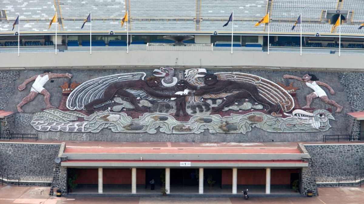 Electa Arenal colaboró junto a Diego Rivera para la creación del mural de Estadio Olímpico Universitario