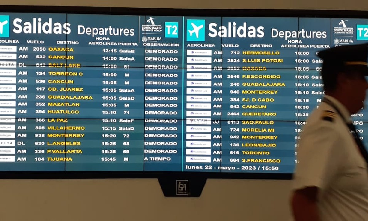 Foto: Jorge X. López | Suma AICM más de mil 200 vuelos afectados por ceniza.