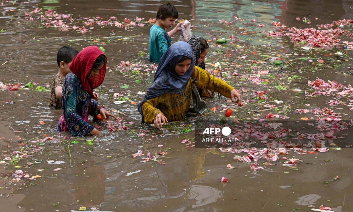 Foto: AFP | Las fuertes lluvias al norte de Pakistán han provocado fuertes inundaciones.
