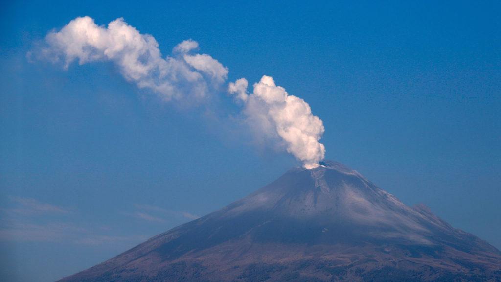 Foto: Cuartoscuro | Después de mucha angustia, la actividad volcánica del Popocatépetl ha ido a la baja.