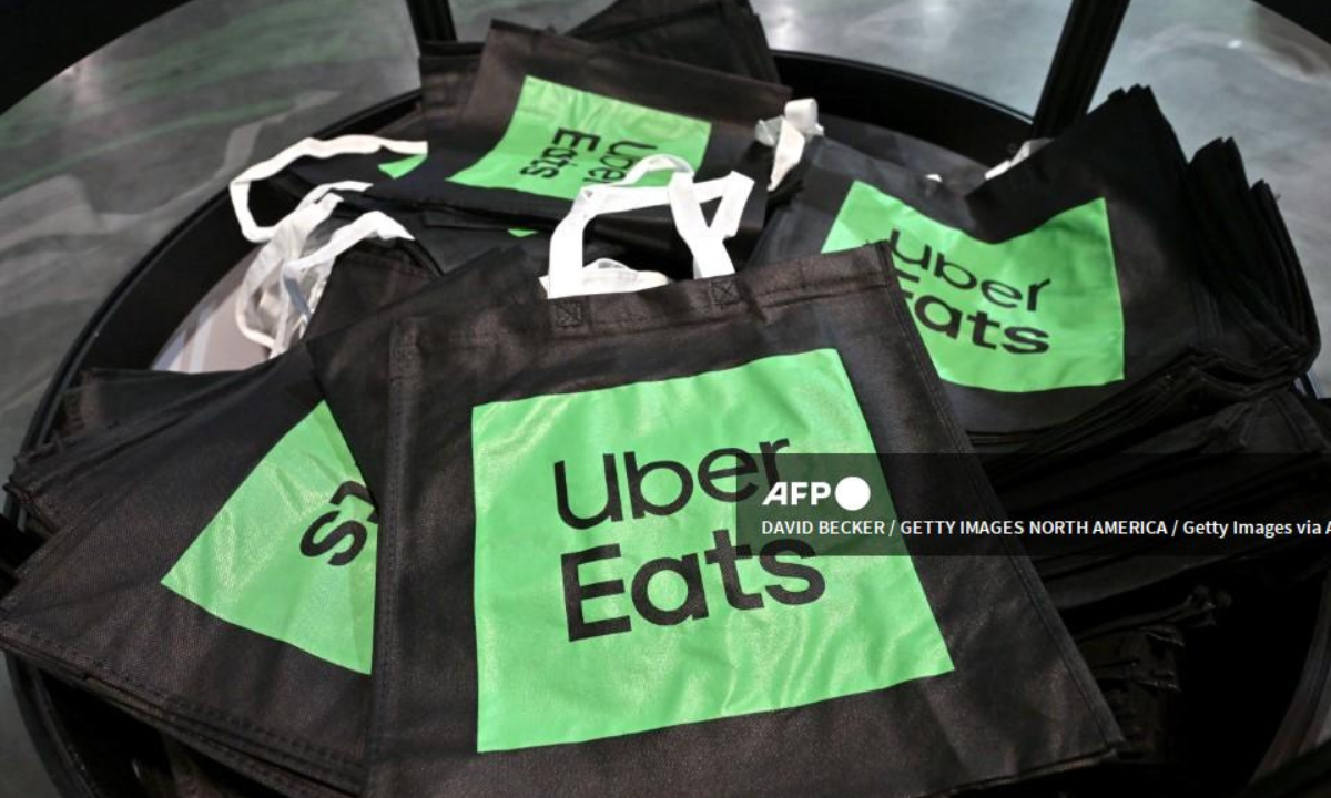 Foto: AFP | Uber Eats abandona Italia tras seis años de operación.