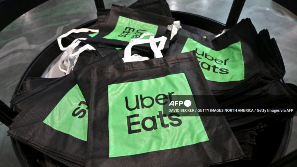 Foto: AFP | Uber Eats abandona Italia tras seis años de operación.