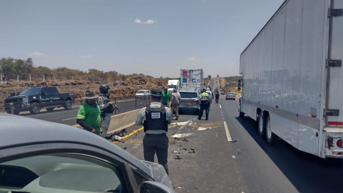 Se registró otro accidente en la autopista Zapotlanejo-Lagos de Moreno, donde estuvieron involucrados tráileres.
