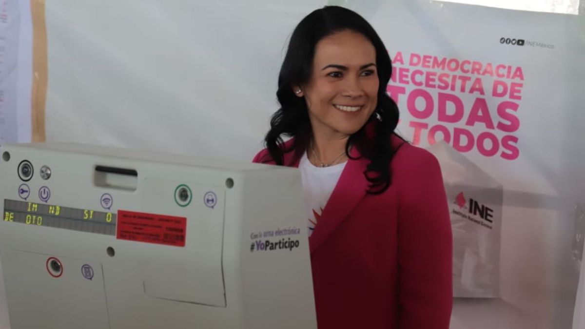 Alejandra Del Moral está contenta y lista para esperar el resultado electoral de este domingo