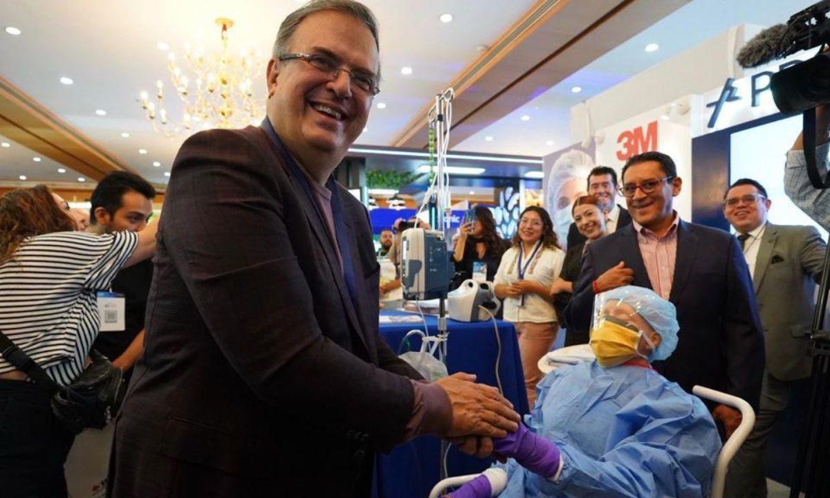 El excanciller, Marcelo Ebrard dijo que "sueña" con que México tenga el mejor sistema universal de salud del continente