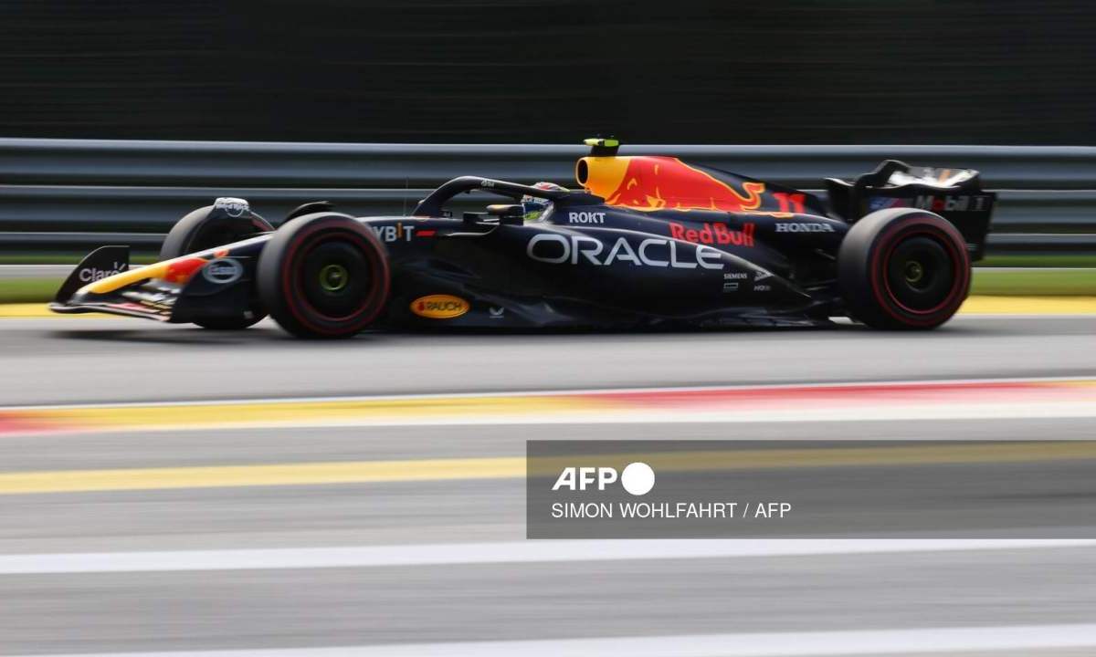 Charles Leclerc (Ferrari) partirá desde la 'pole position' del Gran Premio de Fórmula 1 de Bélgica el domingo, sobre el circuito Spa-Francorchamps, por delante del mexicano Sergio 'Checo' Pérez