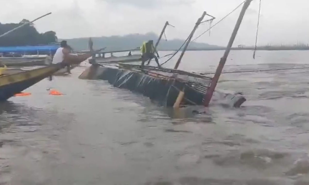 Suben a 26 los muertos por vuelco de un barco en Filipinas