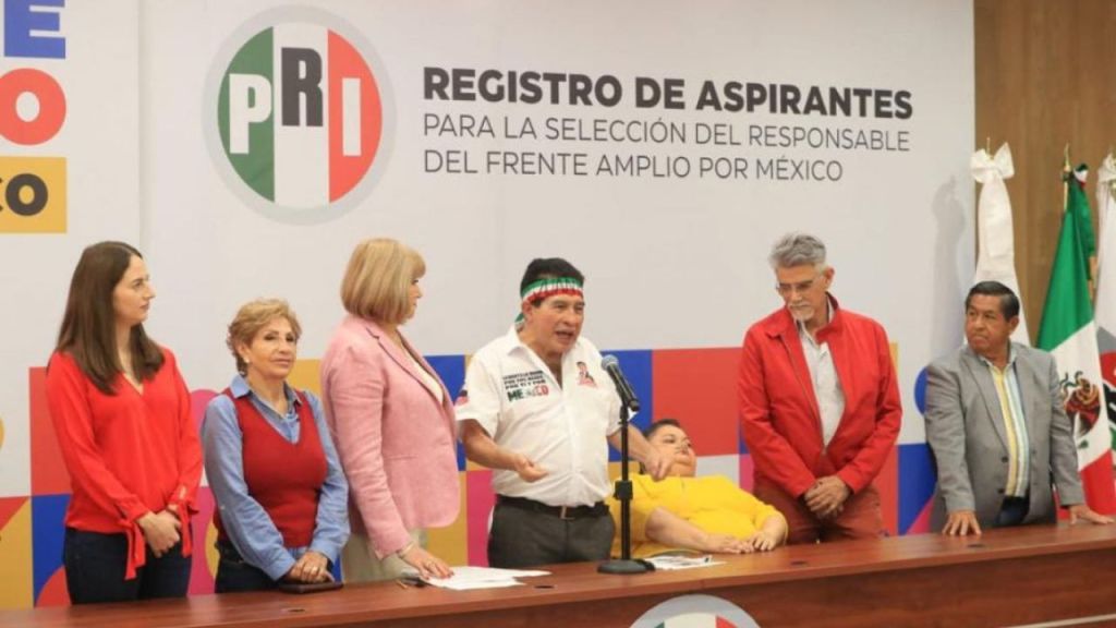 Frente Amplio por México recibió 33 solicitudes (entre ellos ‘Juanito’).
