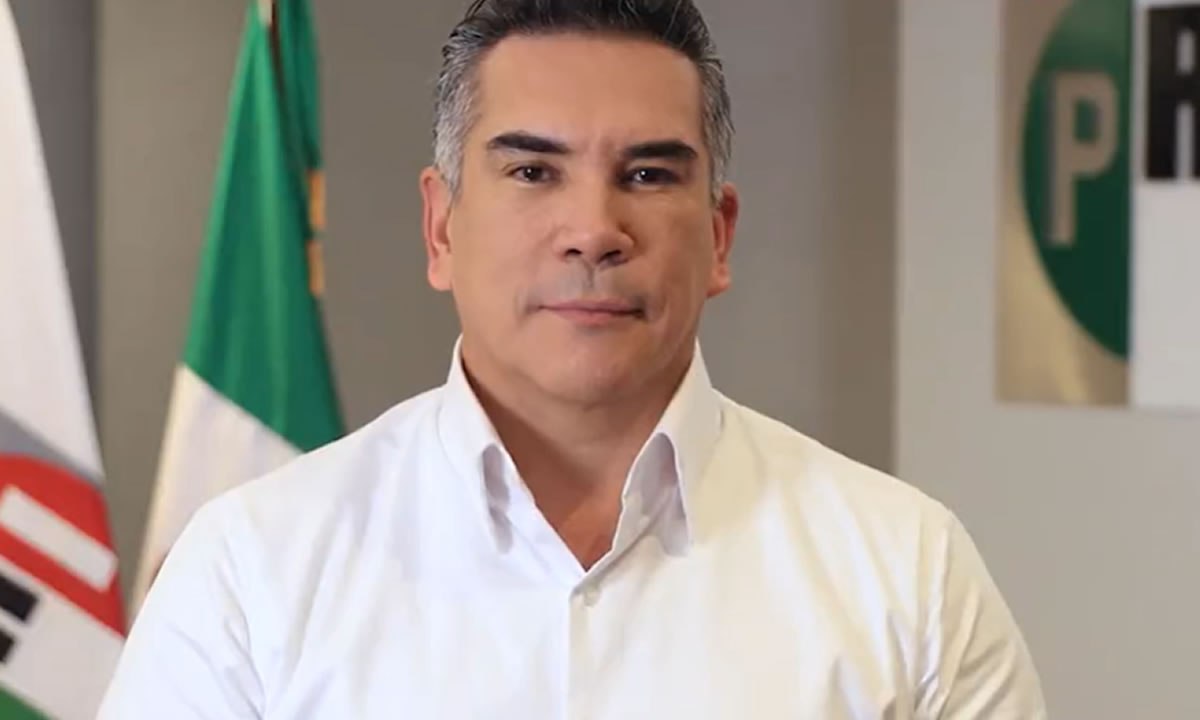 Alejandro Moreno aseguró que nadie del PRI ha entablado conversaciones para apoyar una reforma constitucional sobre la Guardia Nacional
