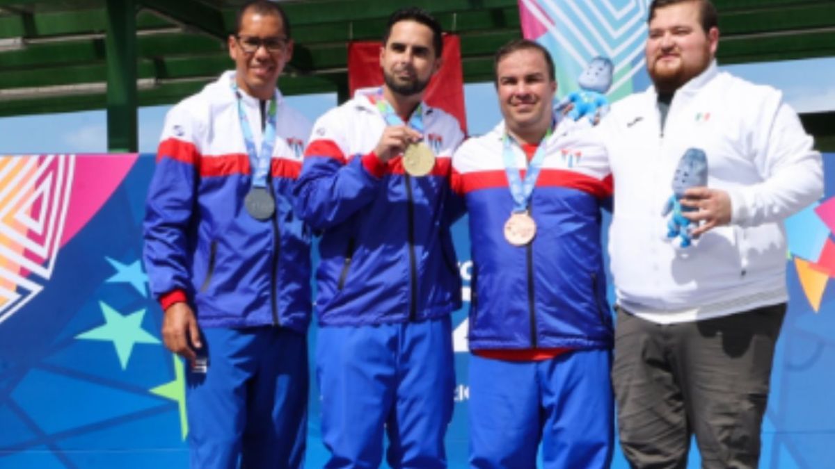 Foto:Twitter/@SSalvador2023|¡Fair Play! Atleta mexicano entrega medalla a cubano en los Juegos Centroamericanos