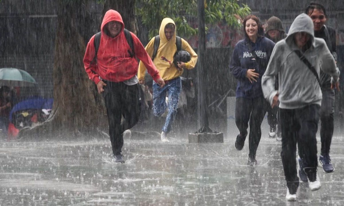 Foto: Cuartoscuro | Prepárate. Se espera una tarde lluviosa en la CDMX