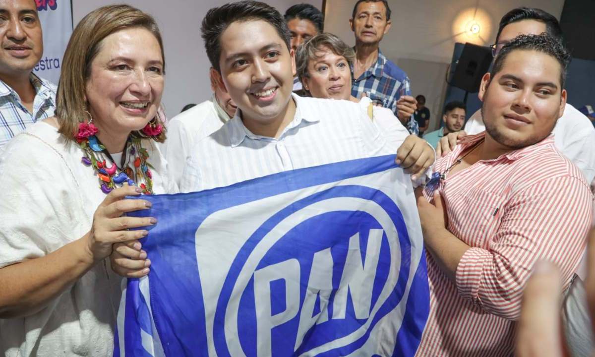 Al señalar que "viene muy cabrón la cosa, el presidente no está dispuesto a perder el poder", Xóchitl Gálvez pidió el apoyo y acompañamiento de los ciudadanos