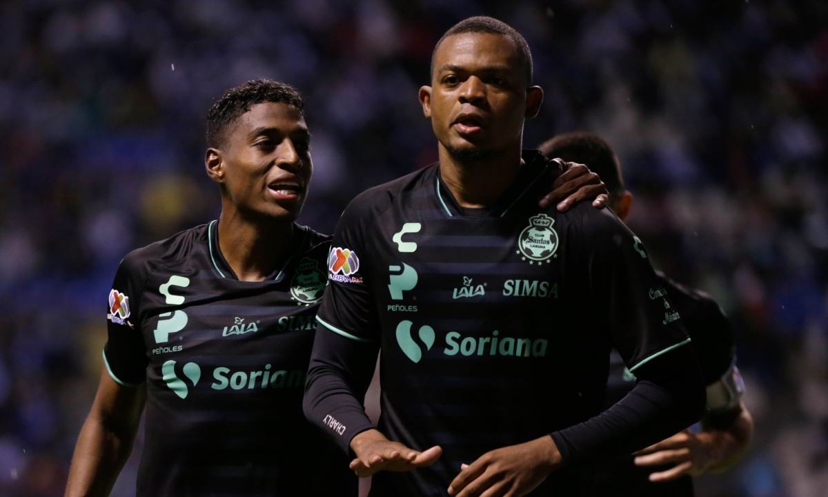 El Santos se clasificó al Play-In del fútbol mexicano al vencer 2-0 de visita al Atlético San Luis este sábado en el estadio Alfonso Lastras