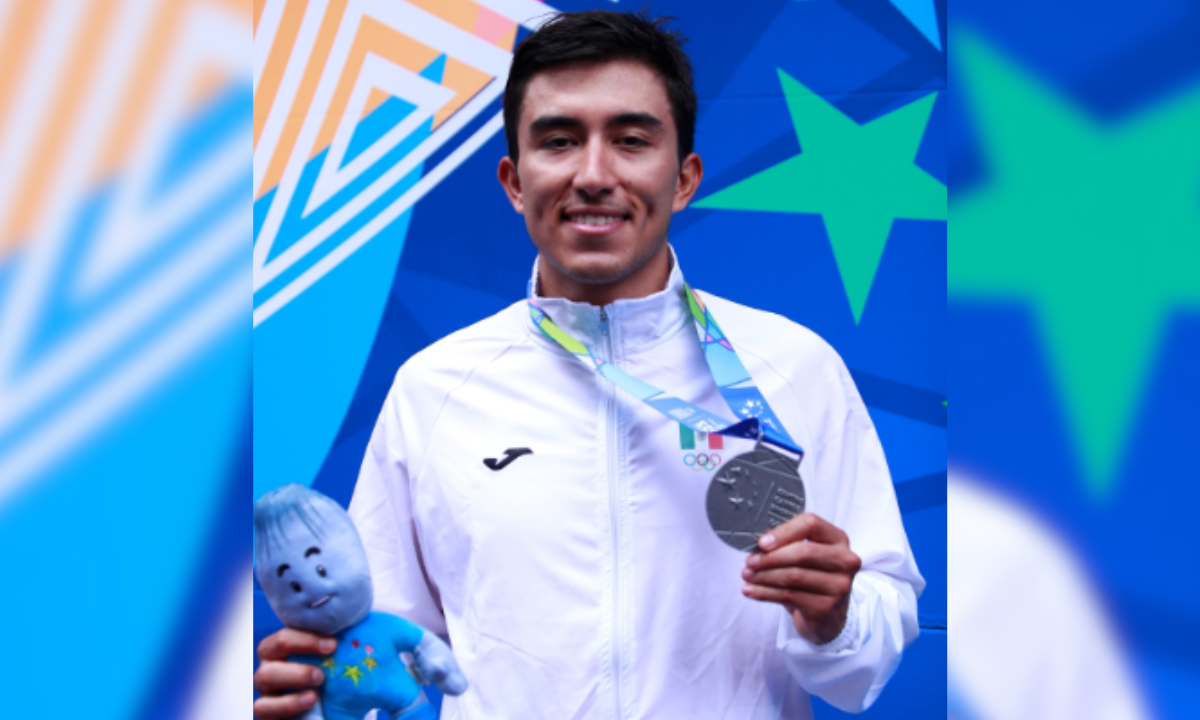 Foto:Twitter/@COM_Mexico|¿Quién es el ciclista Gerardo Ulloa, atleta mexicano que consiguió su boleto a París 2024?
