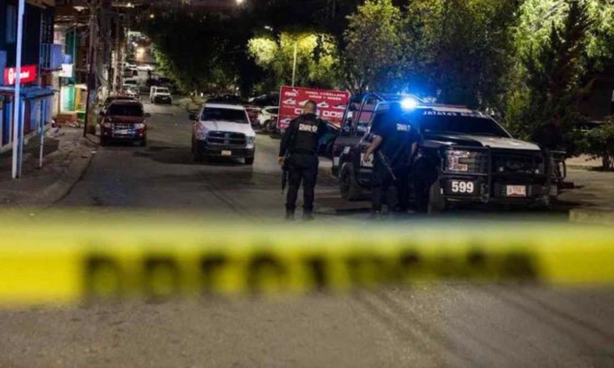 Fallece niña que recibió bala perdida durante balacera en Chalco