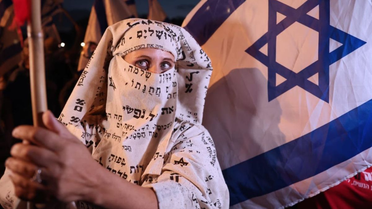 Mujeres israelíes protestan contra segregación de género en el transporte