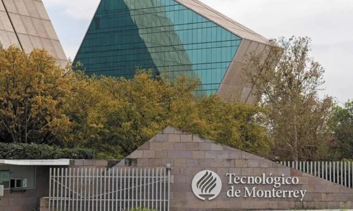Alumna del Tec de Monterrey muere en la biblioteca del Campus Monterrey.