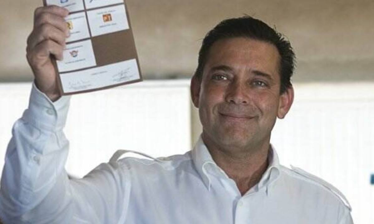 El exgobernador de Tamaulipas, Eugenio Hernández (2005-2010), quien permanecía en prisión acusado de corrupción y es reclamado por la justicia de Estados Unidos, fue puesto en libertad este sábado, confirmaron fuentes judiciales.