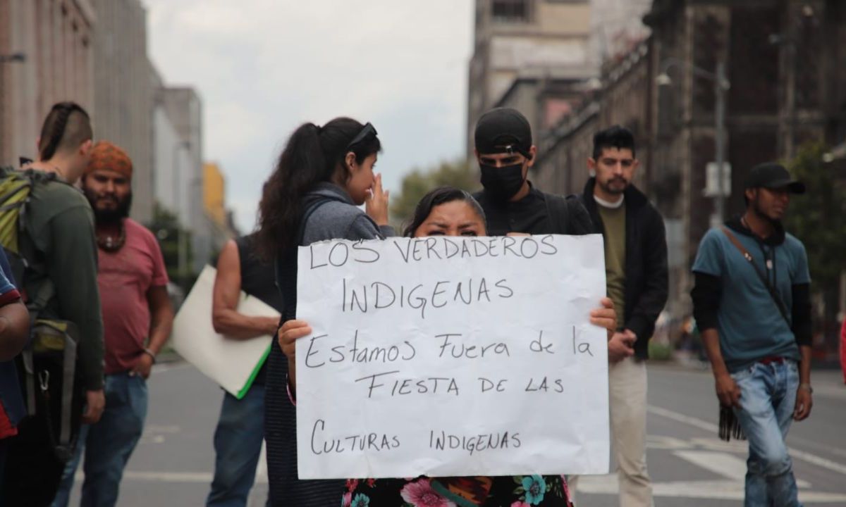 Indígena intentó prenderse fuego tras denunciar que no lo dejan participara en la Fiesta de las Culturas Indígenas