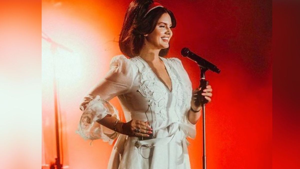 Lana del Rey durante sus conciertos en el Foro Sol estaría interpretando temas de su reciente álbum de estudio 'Did You Know That There´s a Tunel Under Ocean Blvd’. 