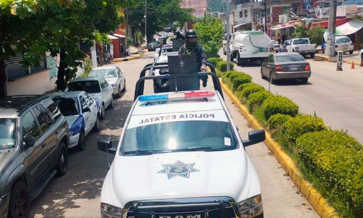 Diversos ataques armados a taxistas en el municipio de Tlapa, región de La Montaña del estado de Guerrero, dejaron al menos dos hombres asesinados, tres heridos y trascendió la desaparición de más personas.