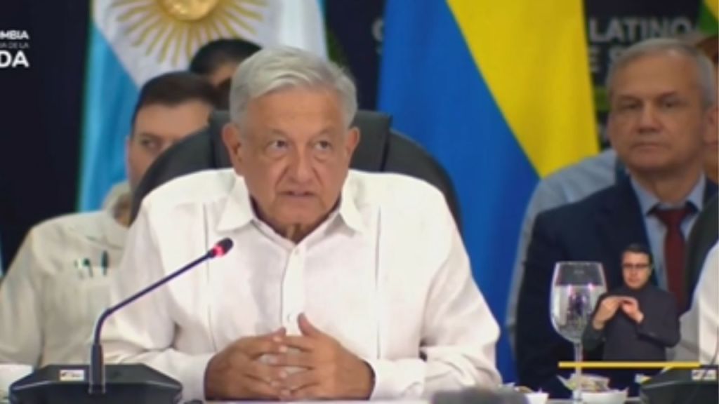 López Obrador calificó el consumo de fentanilo en EU como una "pandemia".