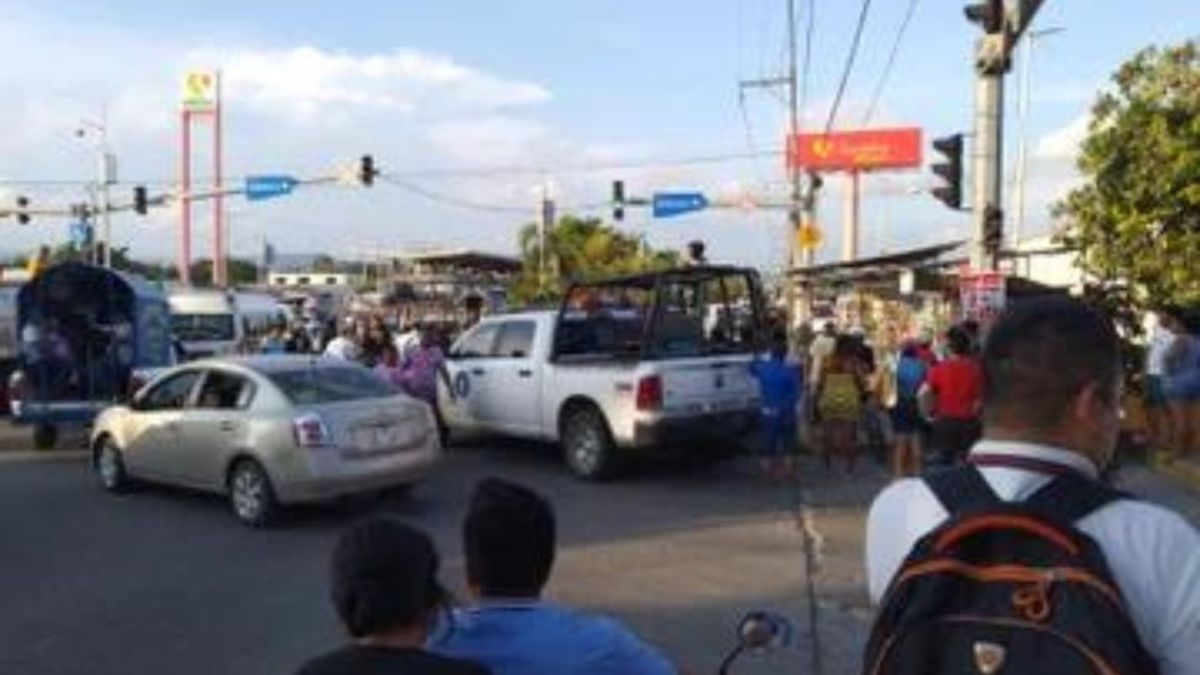 Un muerto y 3 heridos en ataque a comerciantes semifijos de Acapulco