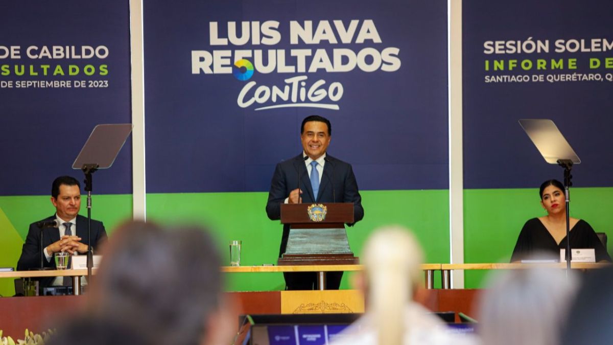 Seguiré sirviendo a Querétaro, asegura Luis Nava al rendir su V Informe de Gobiernos