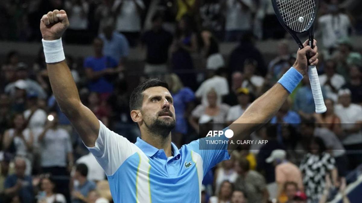 El serbio Novak Djokovic clasificó a la décima final del US Open de su extraordinaria carrera con un claro triunfo ante el joven estadounidense Ben Shelton, al que dedicó un tenso gesto camino a la red.