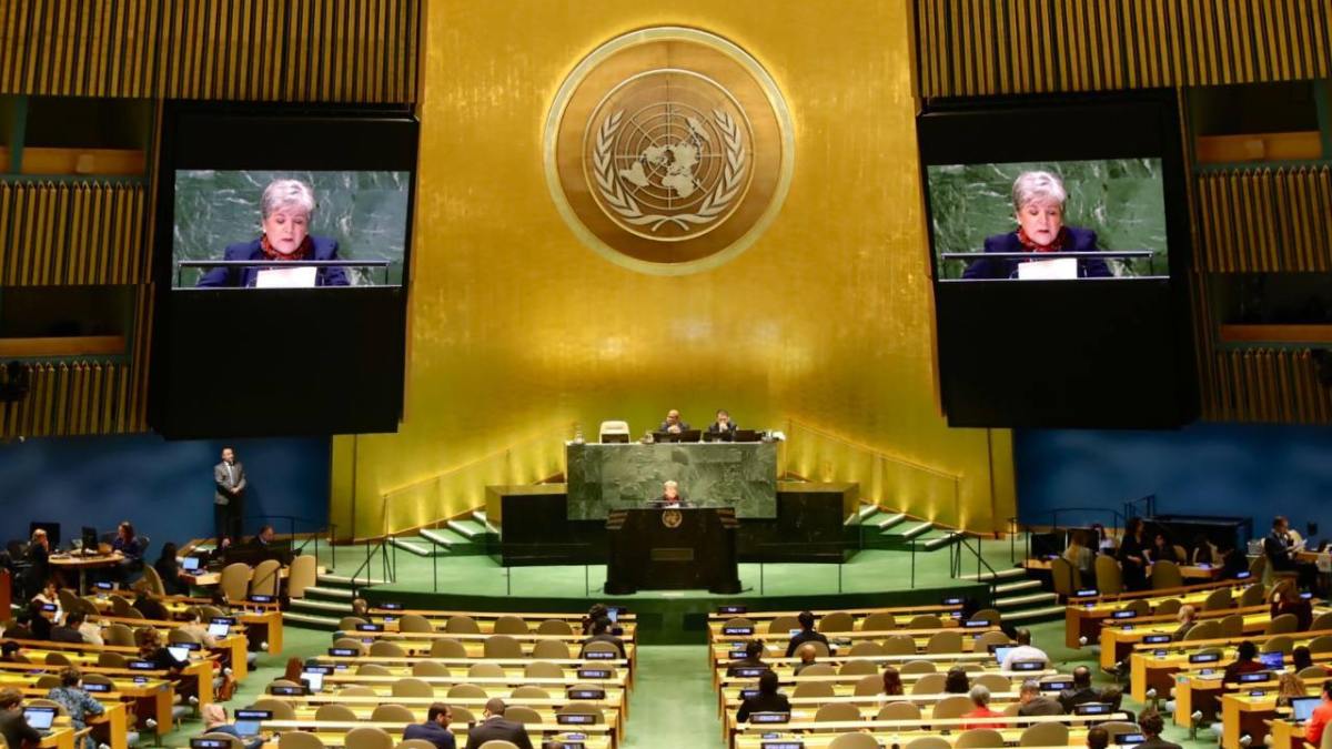 La canciller Alicia Bárcena llamó a "humanizar la migración" durante la 78 Asamblea General de la Organización de las Naciones Unidas