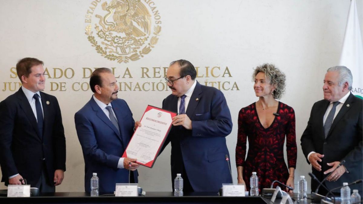 Reconocen los logros y economía del presidente municipal de Atizapán, Pedro Rodríguez Villegas y el gobernador de Tamaulipas, Américo Villarreal