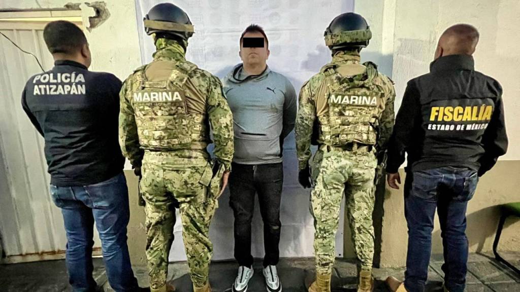 Autoridades de las tres órdenes de gobierno detuvieron a Alejandro "N", alias "El Bebé", presunto integrante de la banda de "Los Julios".
