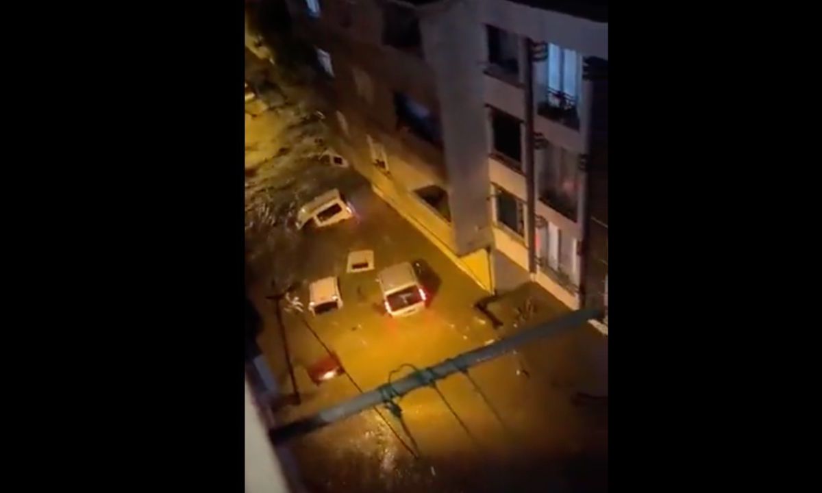 Dos personas muertas tras las inundaciones en Estambul